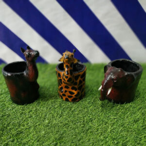 Leather makes astray and pen Stand